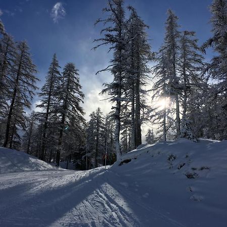 Rosta Hotel Des Alpes מראה חיצוני תמונה