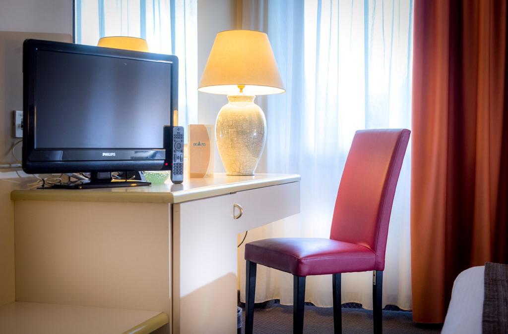 Rosta Hotel Des Alpes מראה חיצוני תמונה