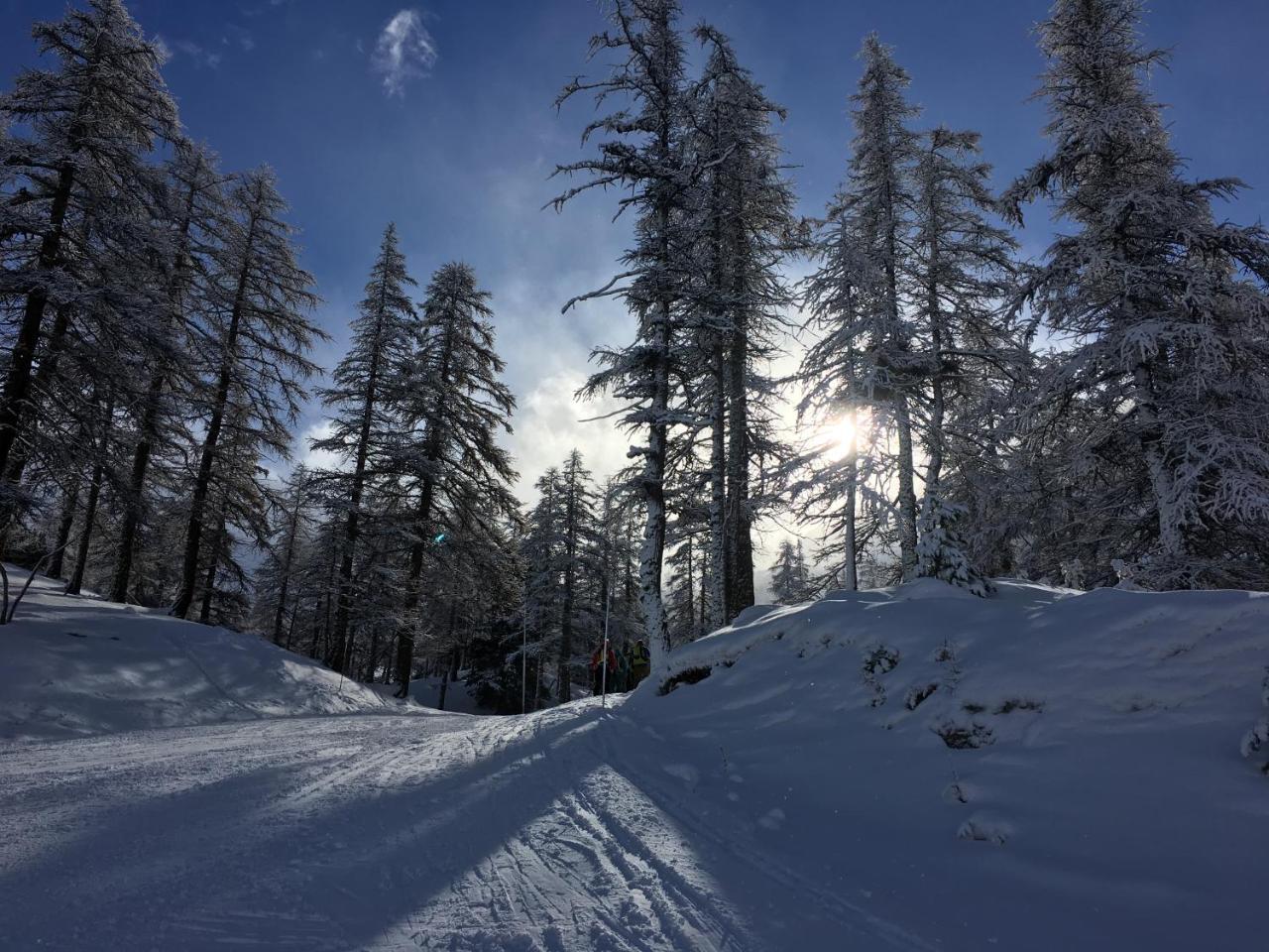 Rosta Hotel Des Alpes מראה חיצוני תמונה